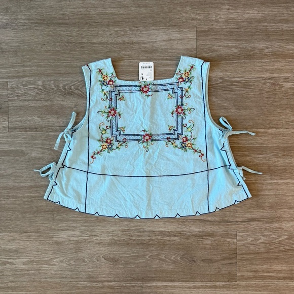 Free People Tops - NWT Free People Garden Wall Embroidered Crop Cotton Top, Size XS